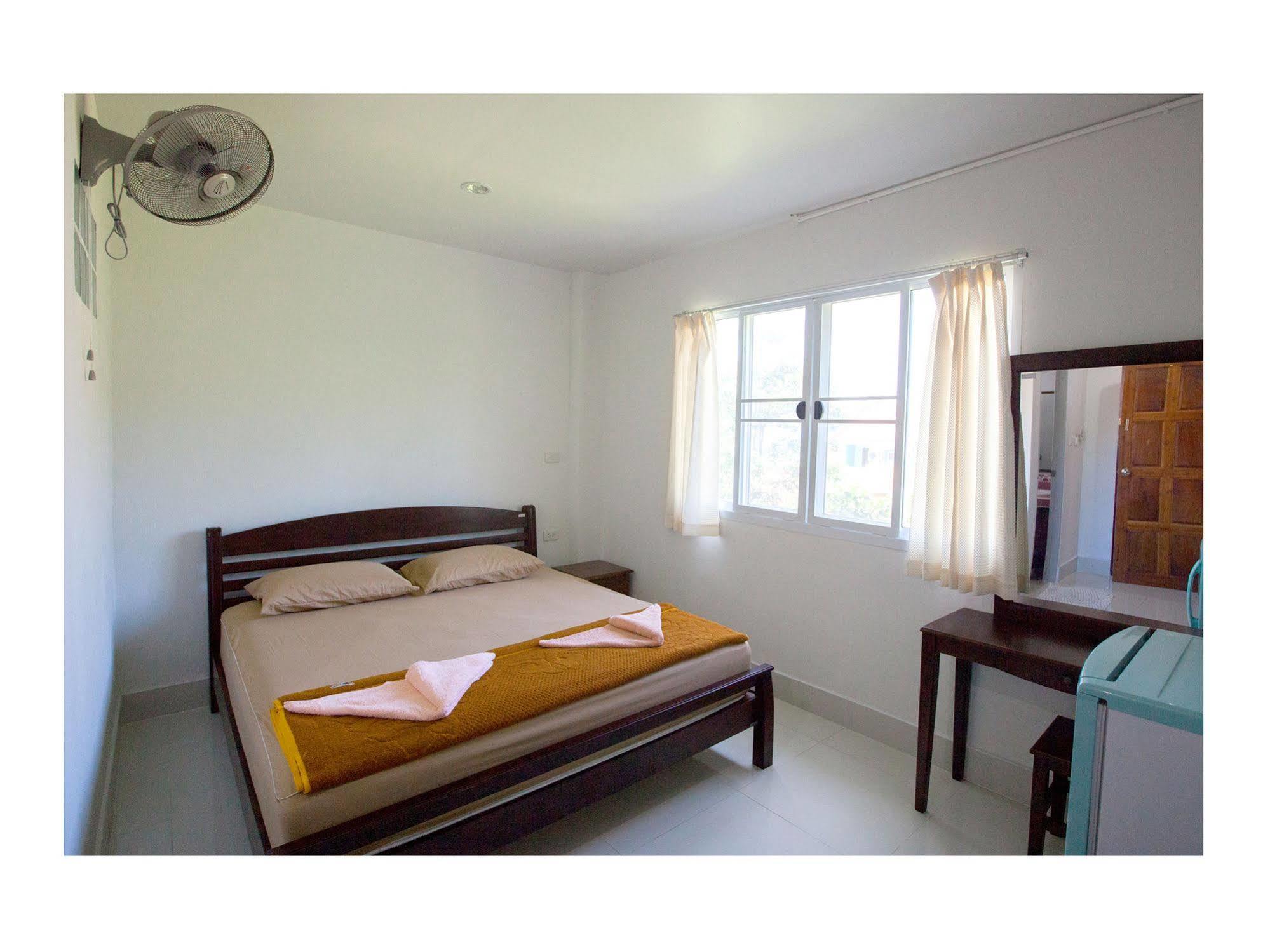Namhasin House Hotel Koh Tao Eksteriør billede